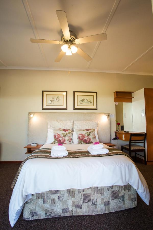 Damas Guest Farm Hotel Worcester Exterior photo